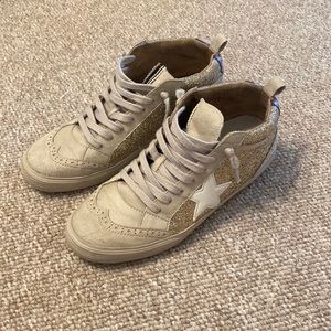 Shu Shop- Women’s High Top Sneakers, Size 10